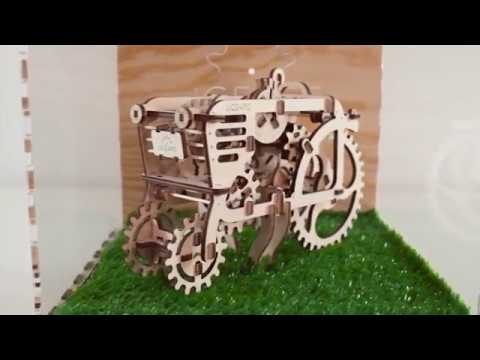 Embedded thumbnail for Expo cube Tractor (met ingebouwde elektromotor)